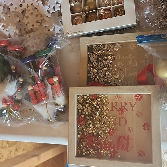 Christmas Bundle - Picture 5 of 15